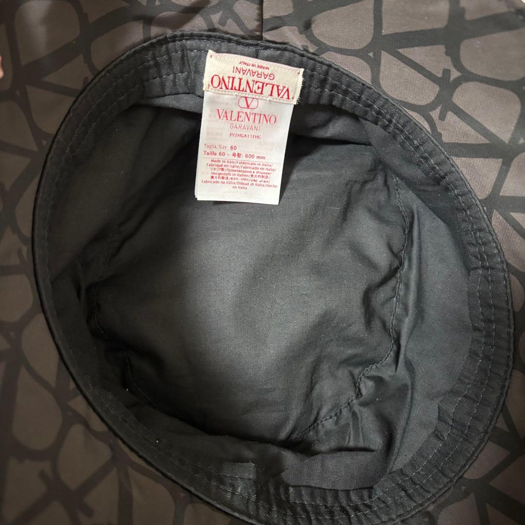 【新春セール！】VALENTINO バケットハット　60