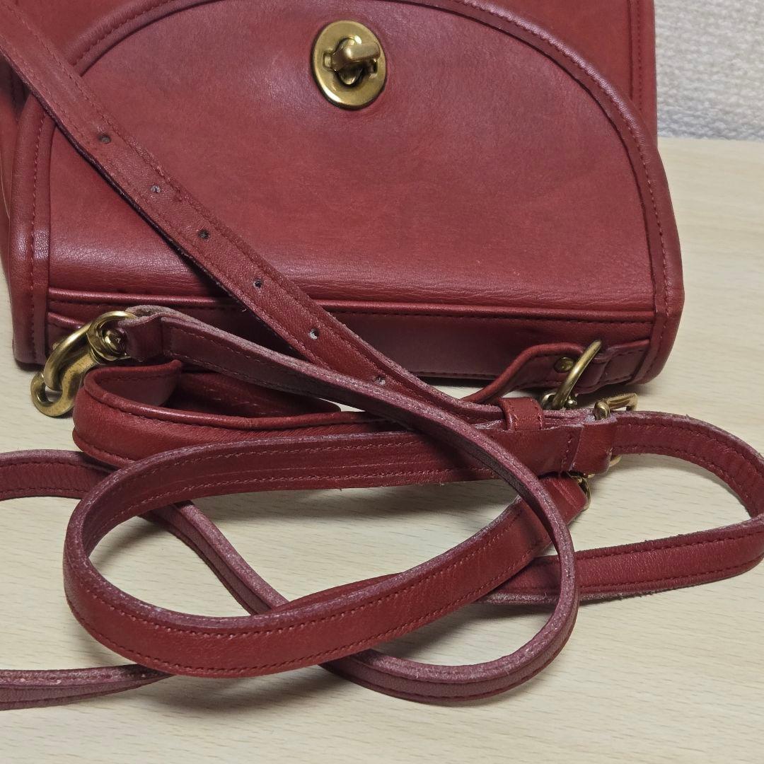 オールドコーチ 9985 ターンロック トップハンドル ハンドバッグ レッド