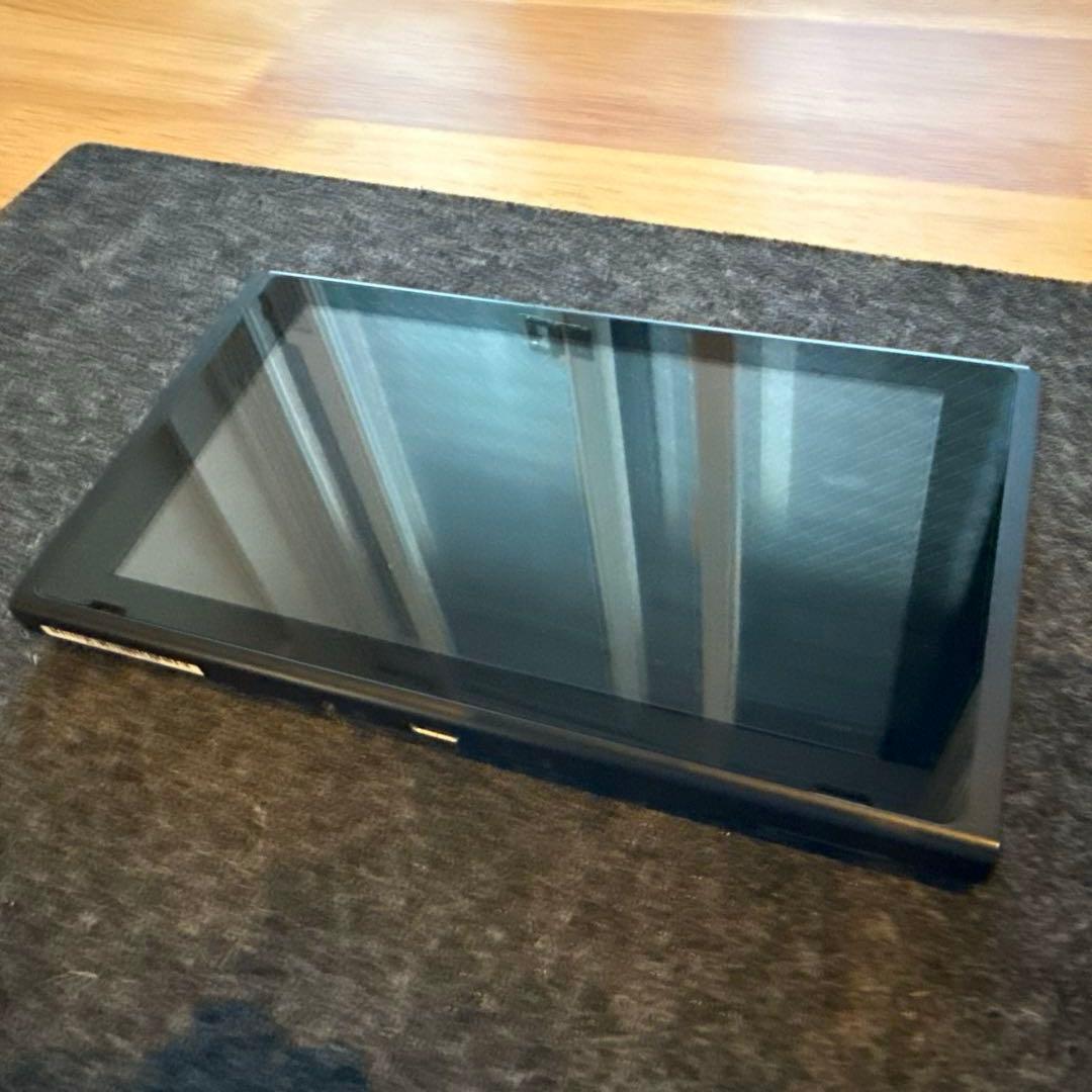 Nintendo Switch本体 + Joy-Conハンドル4個