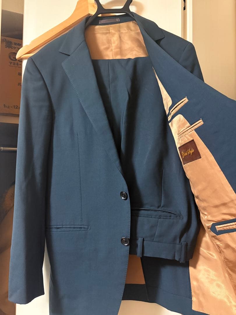 グローバルスタイル【Alfredo Rodina】オーダースーツ　グリーン