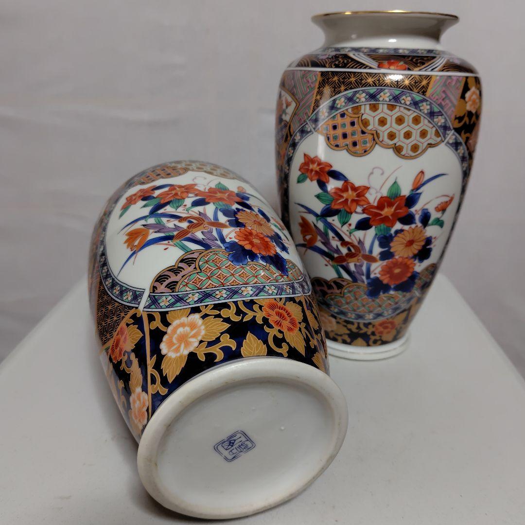 年代物、大正以前の花瓶です。