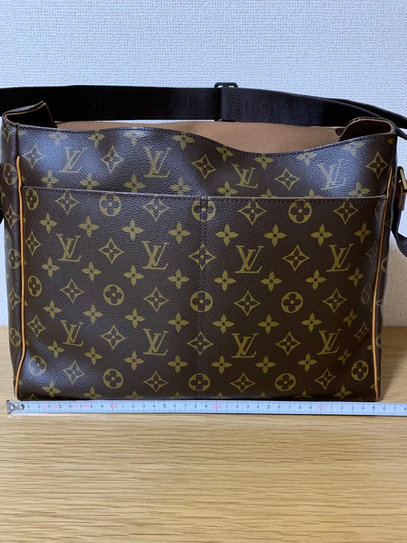 ルイ・ヴィトン　モノグラム　アベス　M45257 ショルダーバッグ