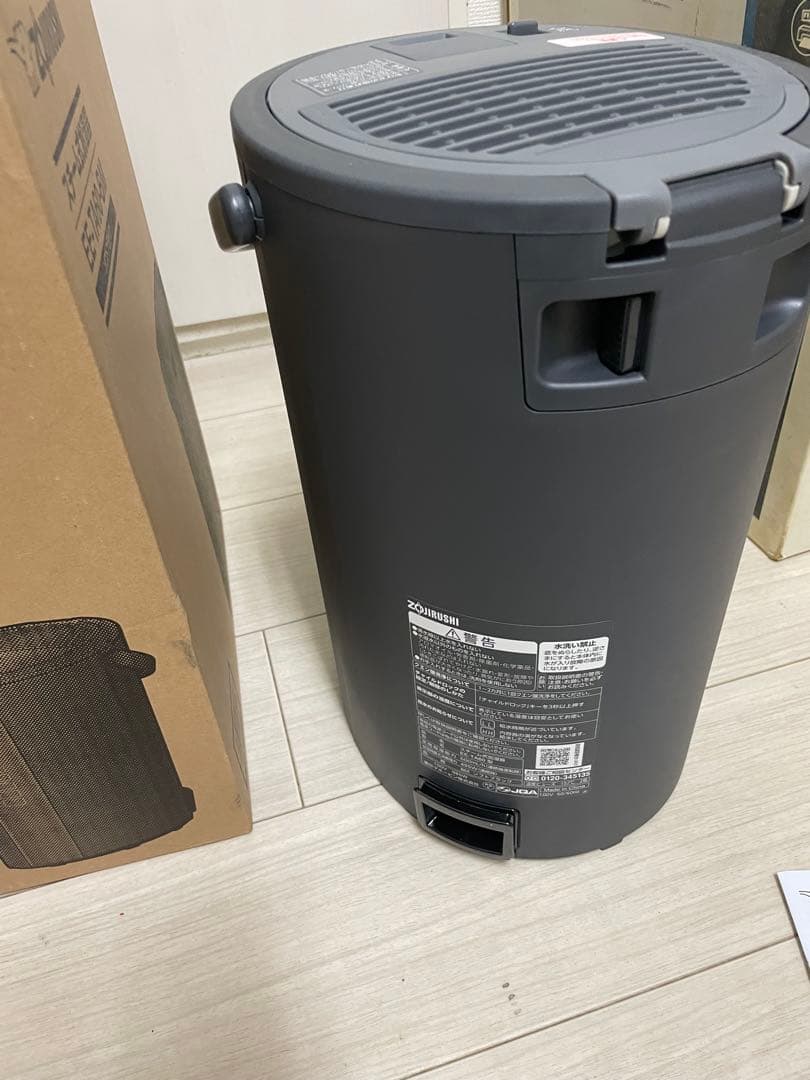 象印 スチーム式加湿器 EE-TA60-BM 未開封　ブラック2024年袋