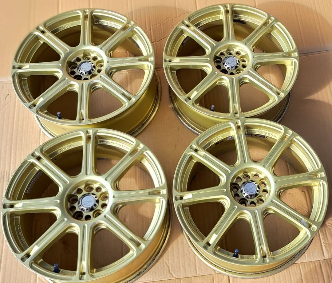 kame様Works Emotion XC8 18インチ4本セット プリウス