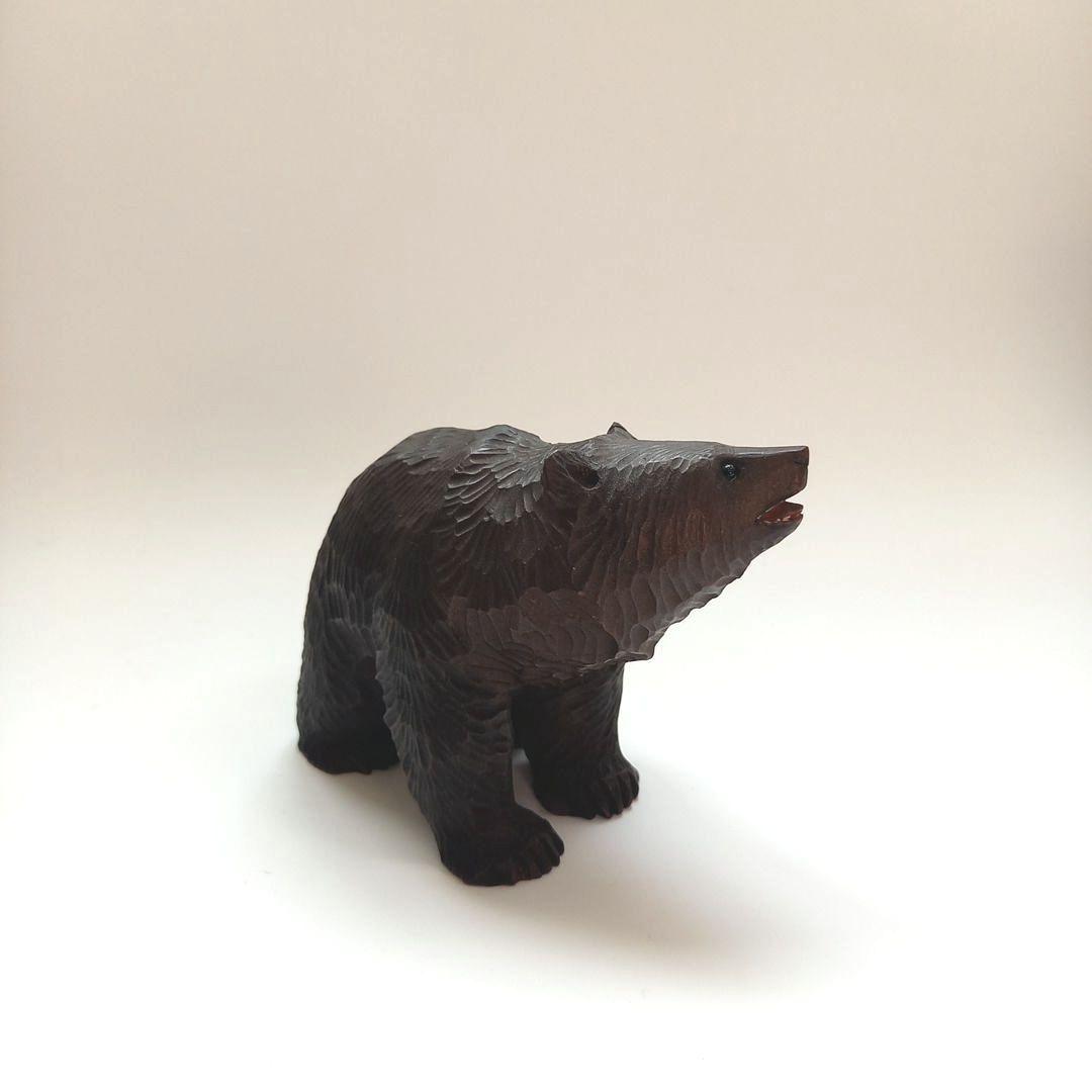 木彫り熊　八雲　民芸　木彫りの熊