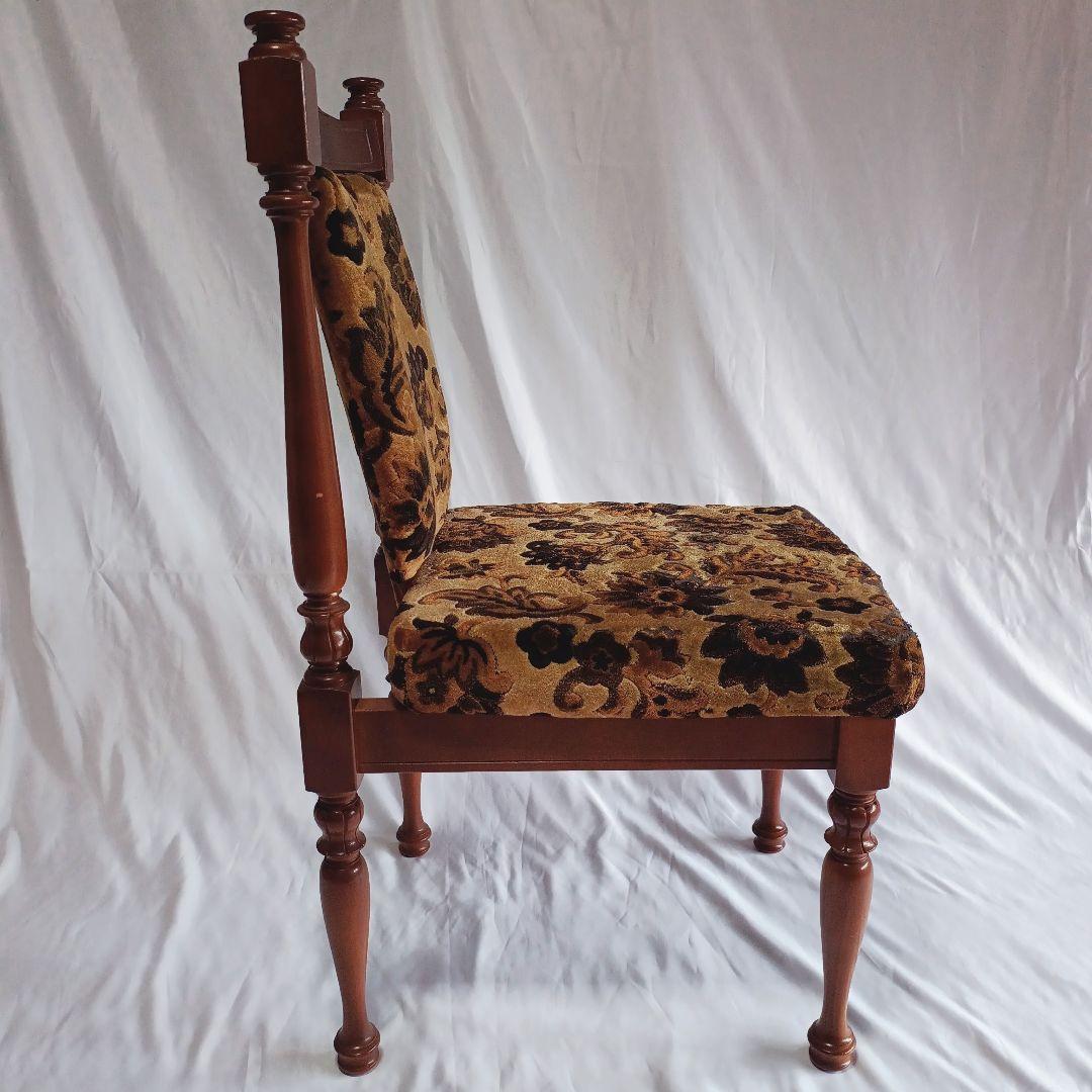 ヴィンテージ 花柄 オリーブ 経年のファブリックが美しい ダイニング チェア