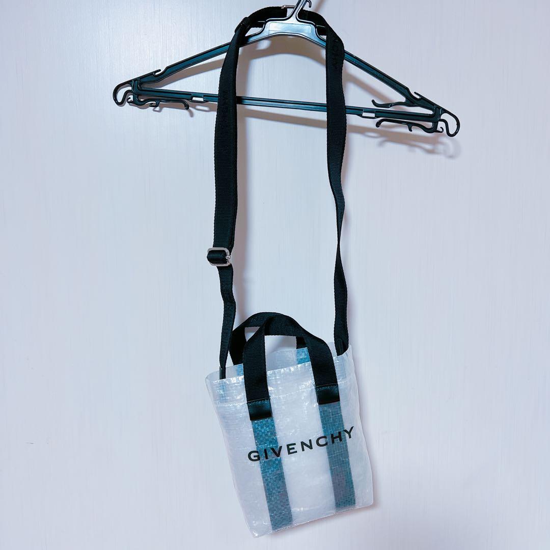 GIVENCHY ジバンシー ショルダーバック