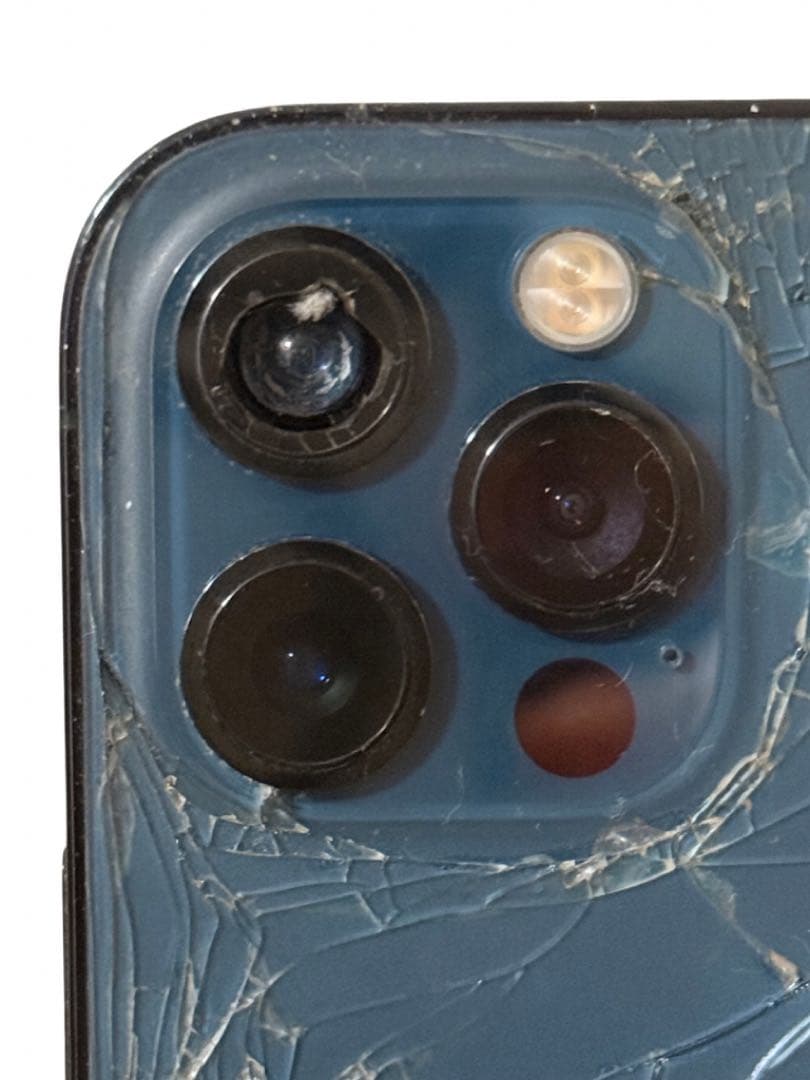 SIMフリー iPhone12Pro 128GB 初期化済み 動作良好 背面割れ