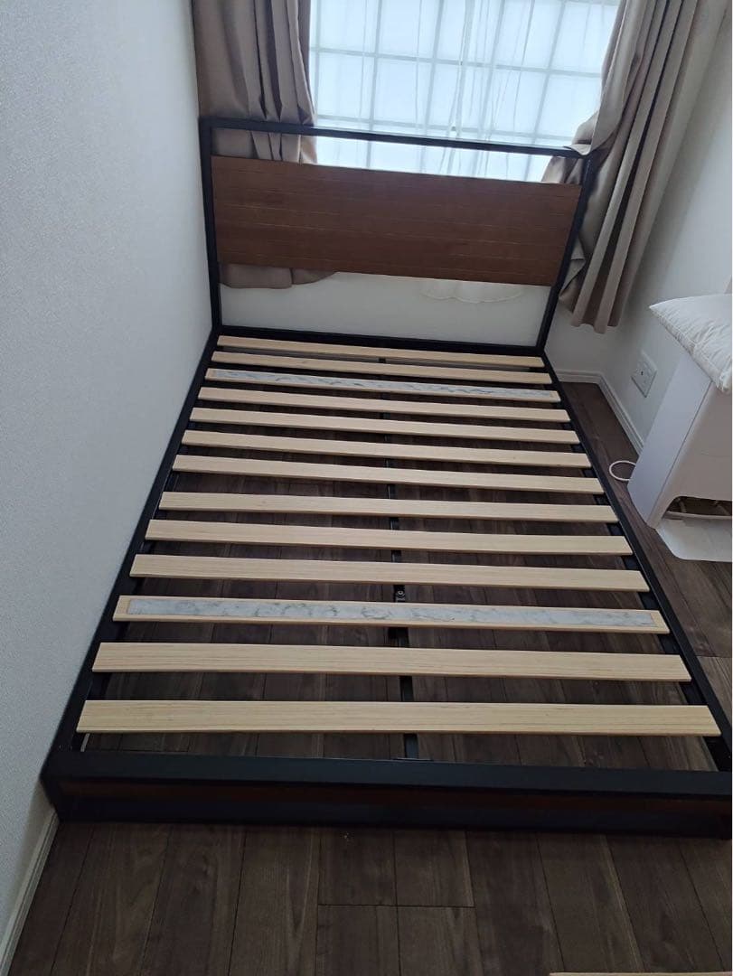 Zinus IRPBH Suzanne ダブルベッドフレーム