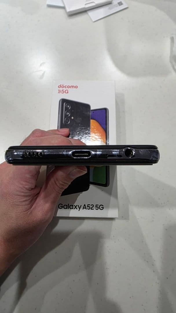 Galaxy A52 5G docomo ブラック 本体