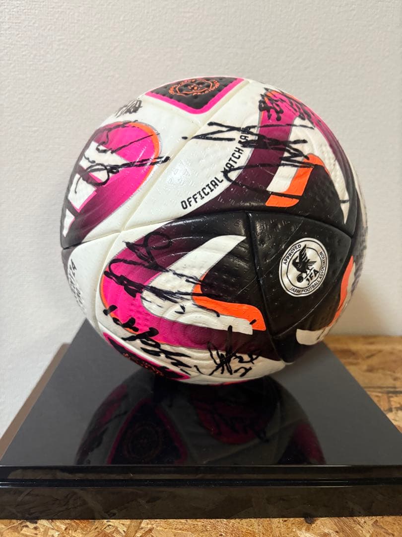 ロアッソ熊本直筆サインボール