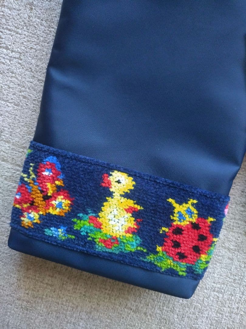 【新品未使用】フェイラー FEILER 学校フェイラー ハイジ スマホショルダー