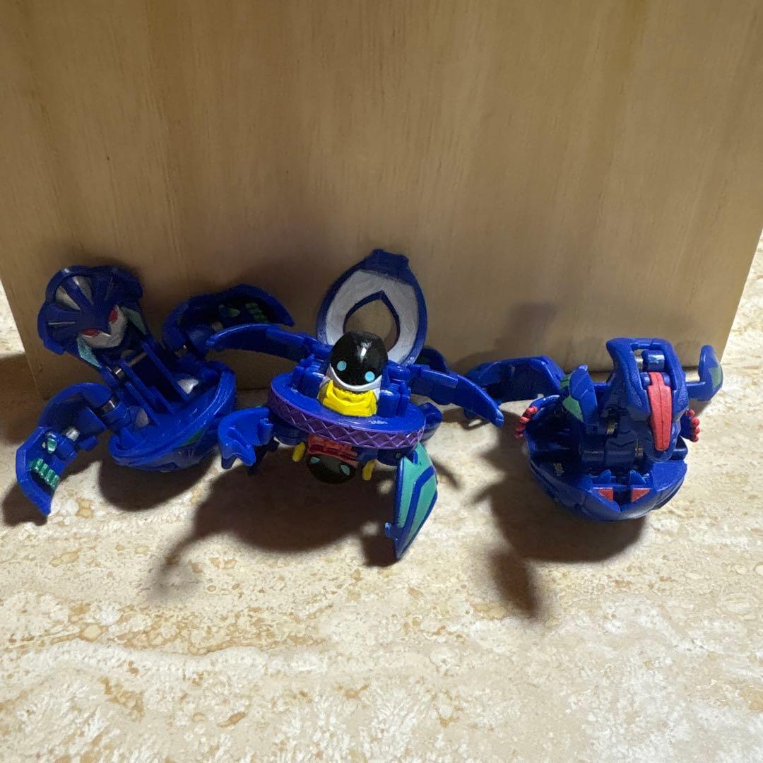 爆丸　ダブルヘッド　3体セット