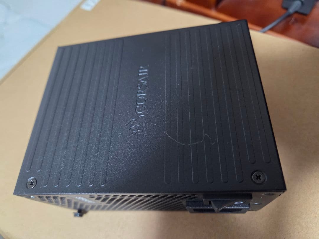 Corsair SF600 600W 電源ユニット