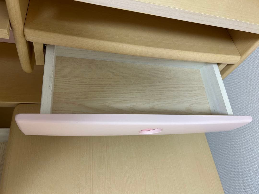 hal.mama 　ITOKI 木製学習机 ベージュ ピンク