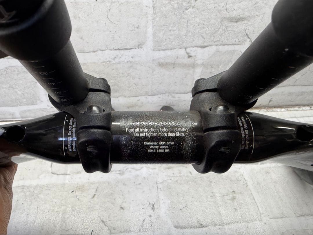 プロファイルデザイン　PROSVET T4 TTバイクカーボンハンドル