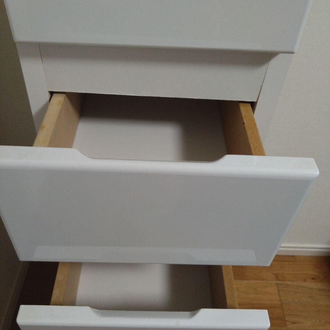 隙間収納　幅25センチ　白