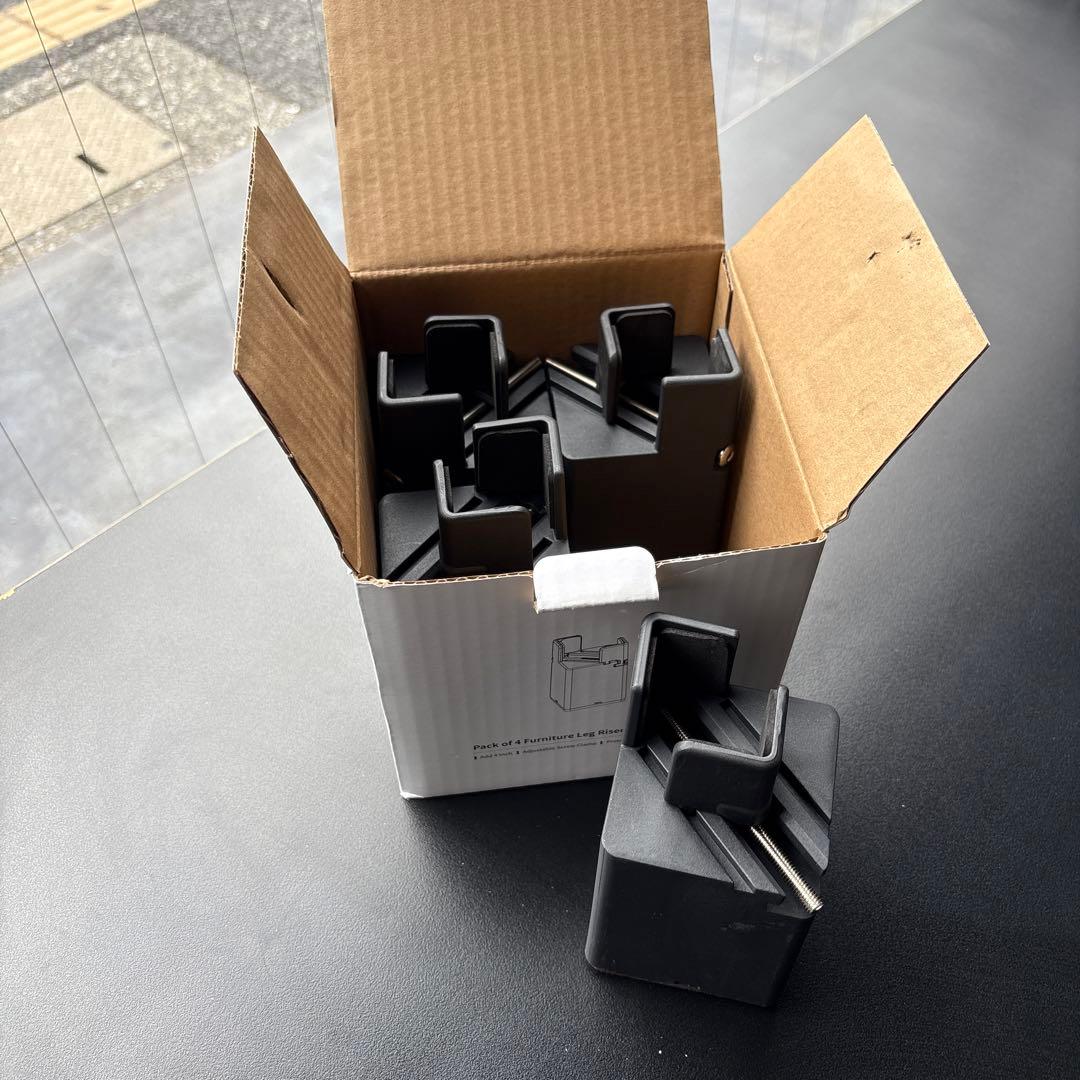 ジャーナル スタンダード ファニチャー　ダイニングテーブル、ピンポンテーブル