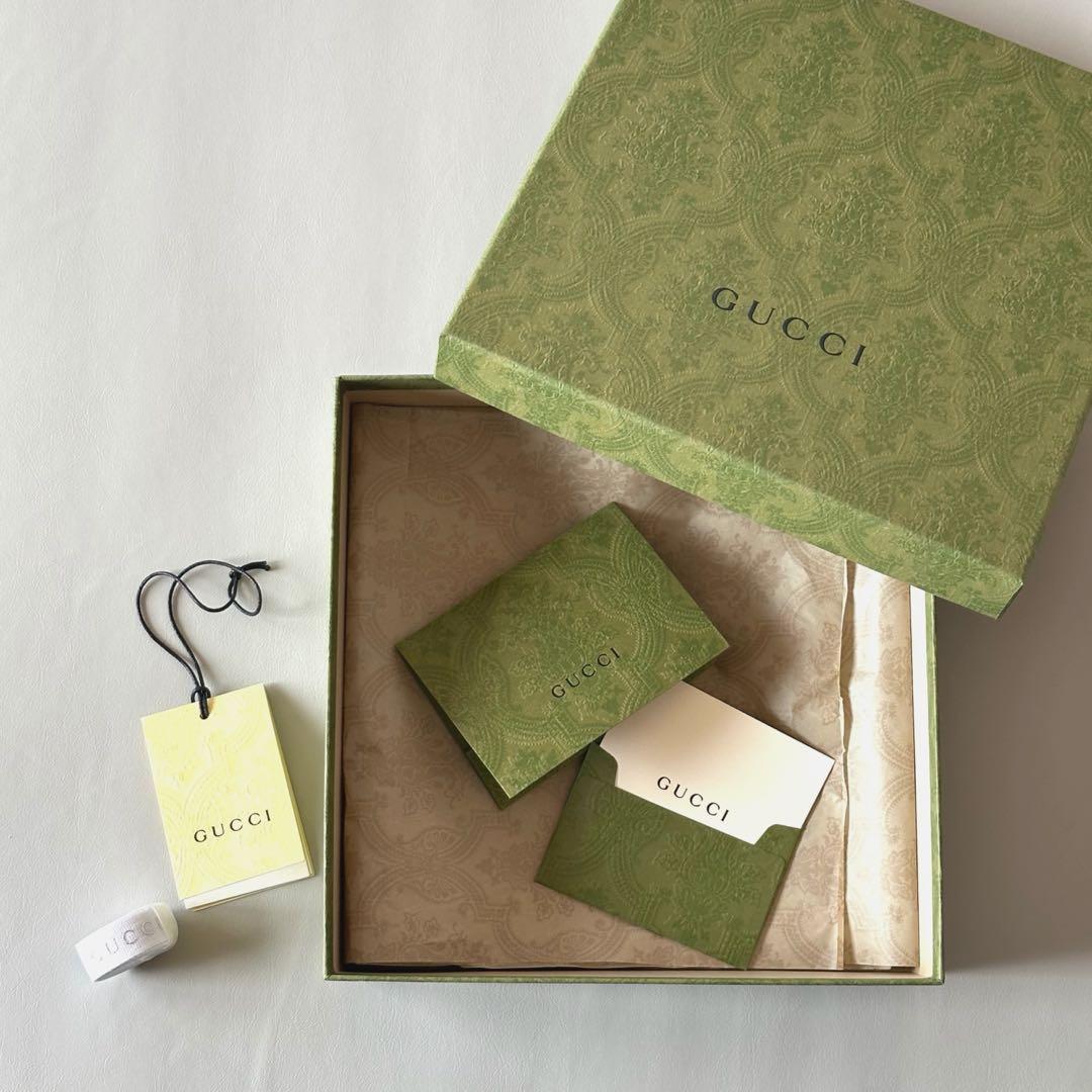 【新品未使用品】 GUCCI ベビー ロンパース スタイ 帽子 セット 出産祝い