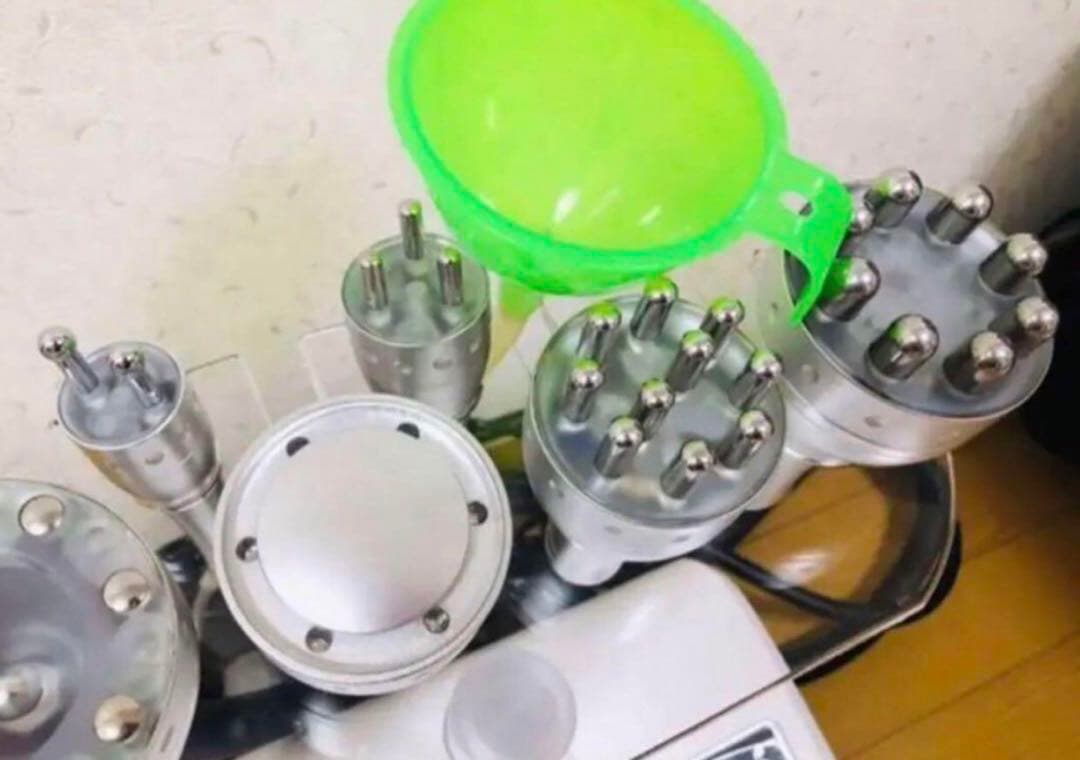 美容機器　キャビテーション　バキューム　 脂肪冷却　業務用エステ機器