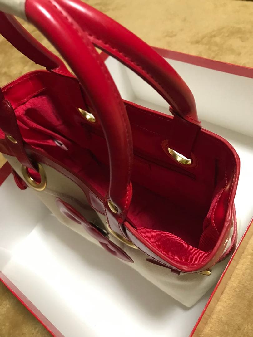 【激レア‼️】ハローキティ 30周年アニバーサリーバック　新品 未使用品