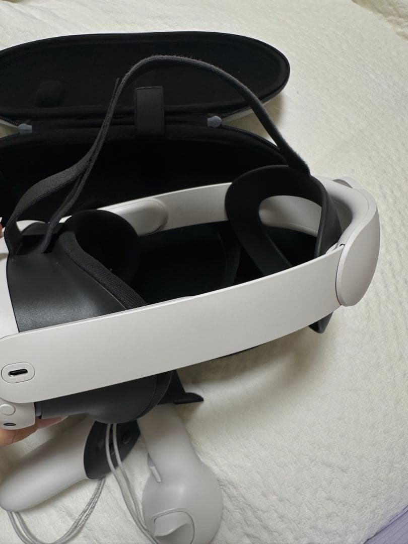  Quest 3 +Elite Strap +専用バッグ　美品・使用少