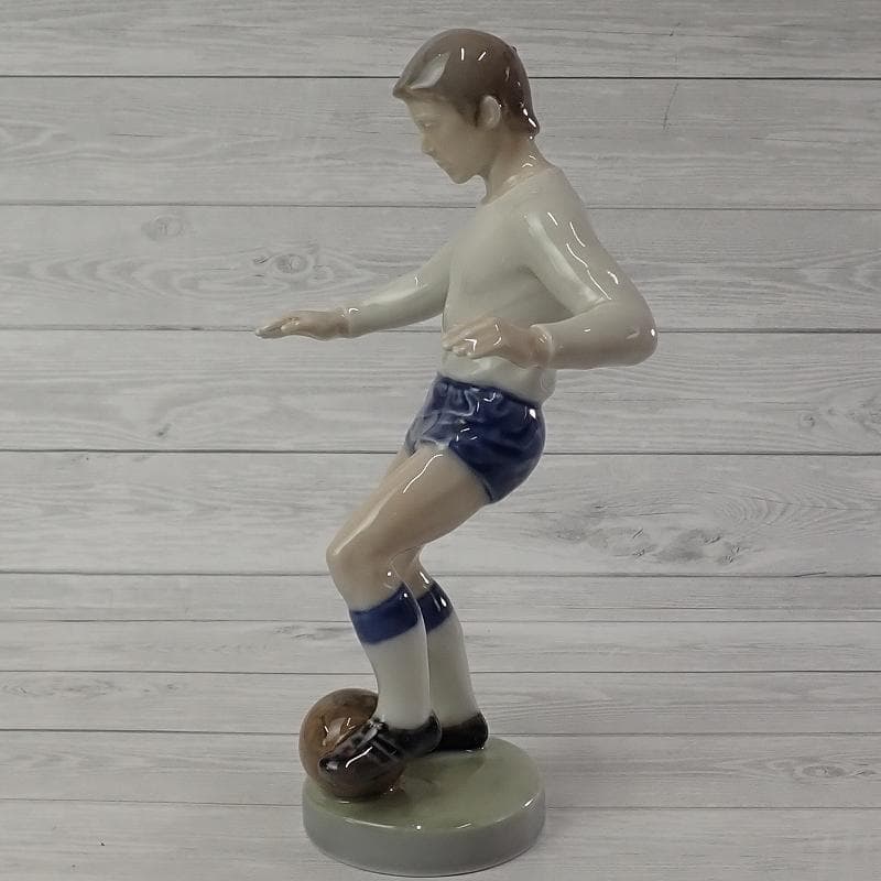 RU-5312　ロイヤルコペンハーゲン　フィギュリン　サッカー20240930