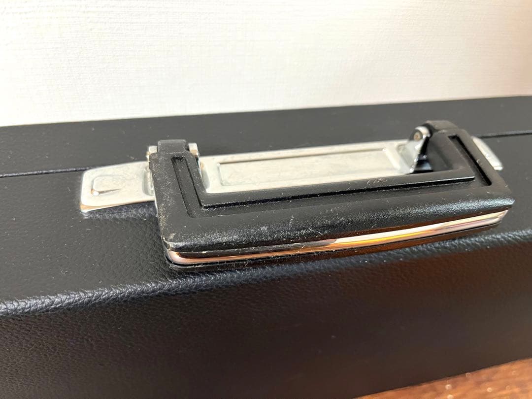 【美品】包丁用アタッシュケース（6本収納・鍵なし）と和包丁3本セット