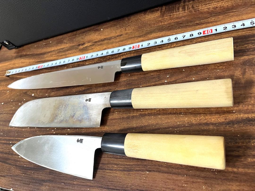 【美品】包丁用アタッシュケース（6本収納・鍵なし）と和包丁3本セット