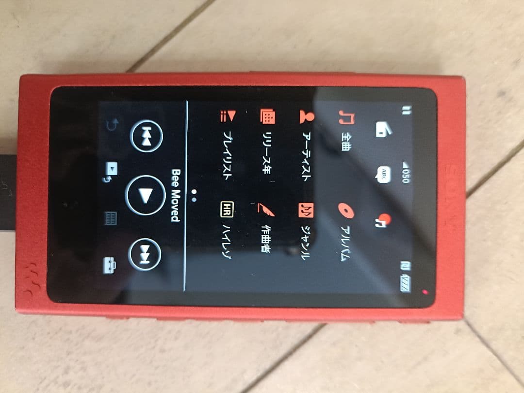 【美品♪】 SONY WALKMAN NW-A37 レッド