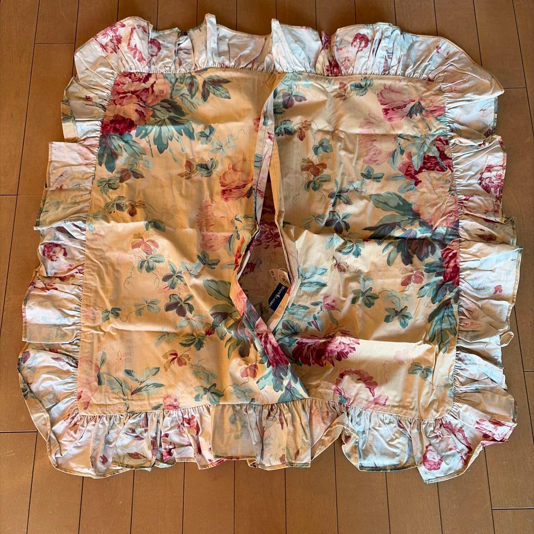 Ralph Lauren フラワーフリルクッションカバー