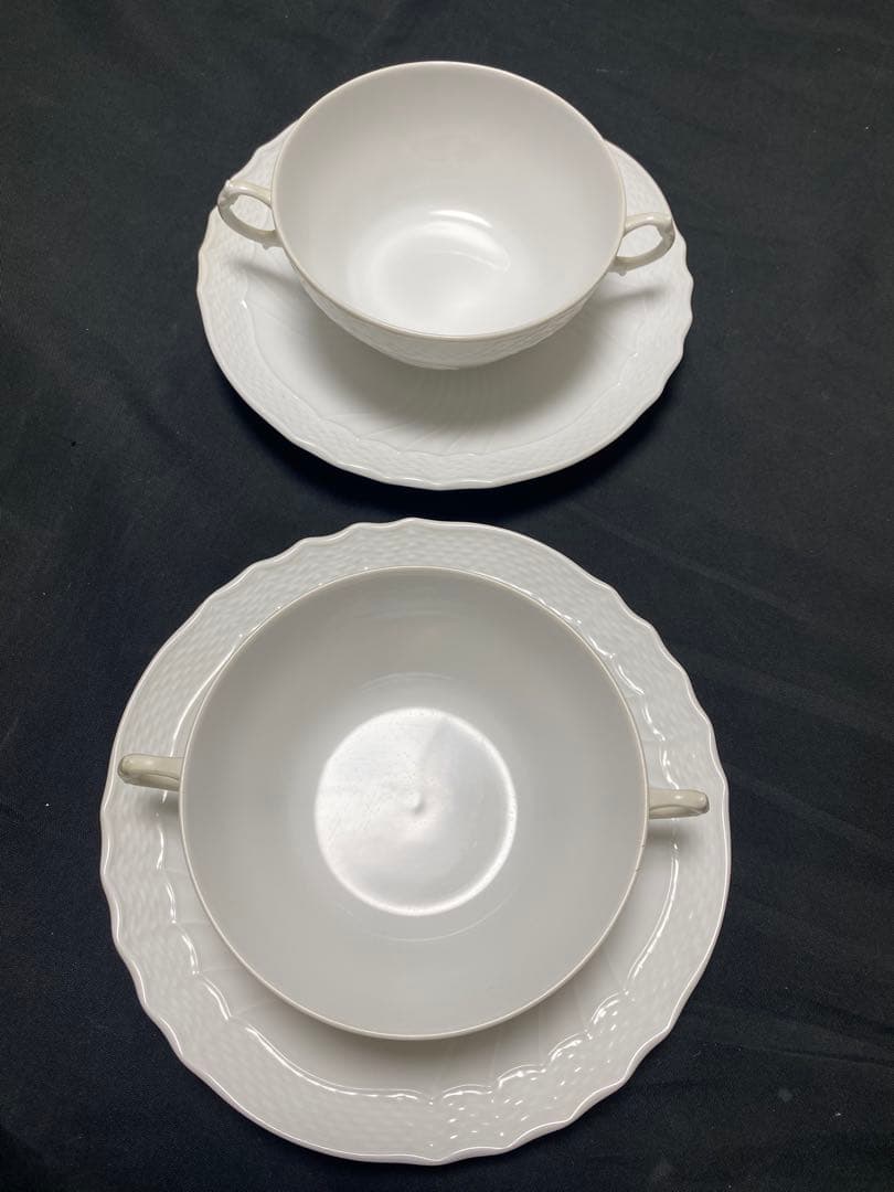 【美品】ジノリ　ベッキオホワイト　ダブルハンドルスープカップアンドソーサー×2