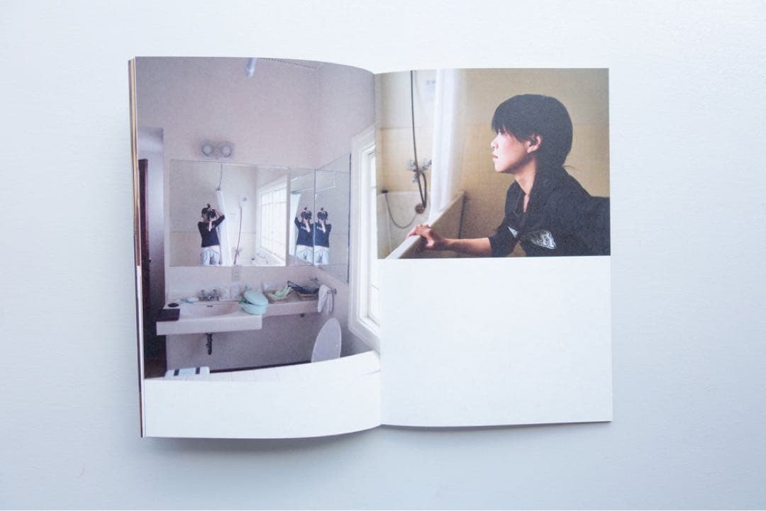 サイン入り‼️ Self-Portraits / Yurie Nagashima