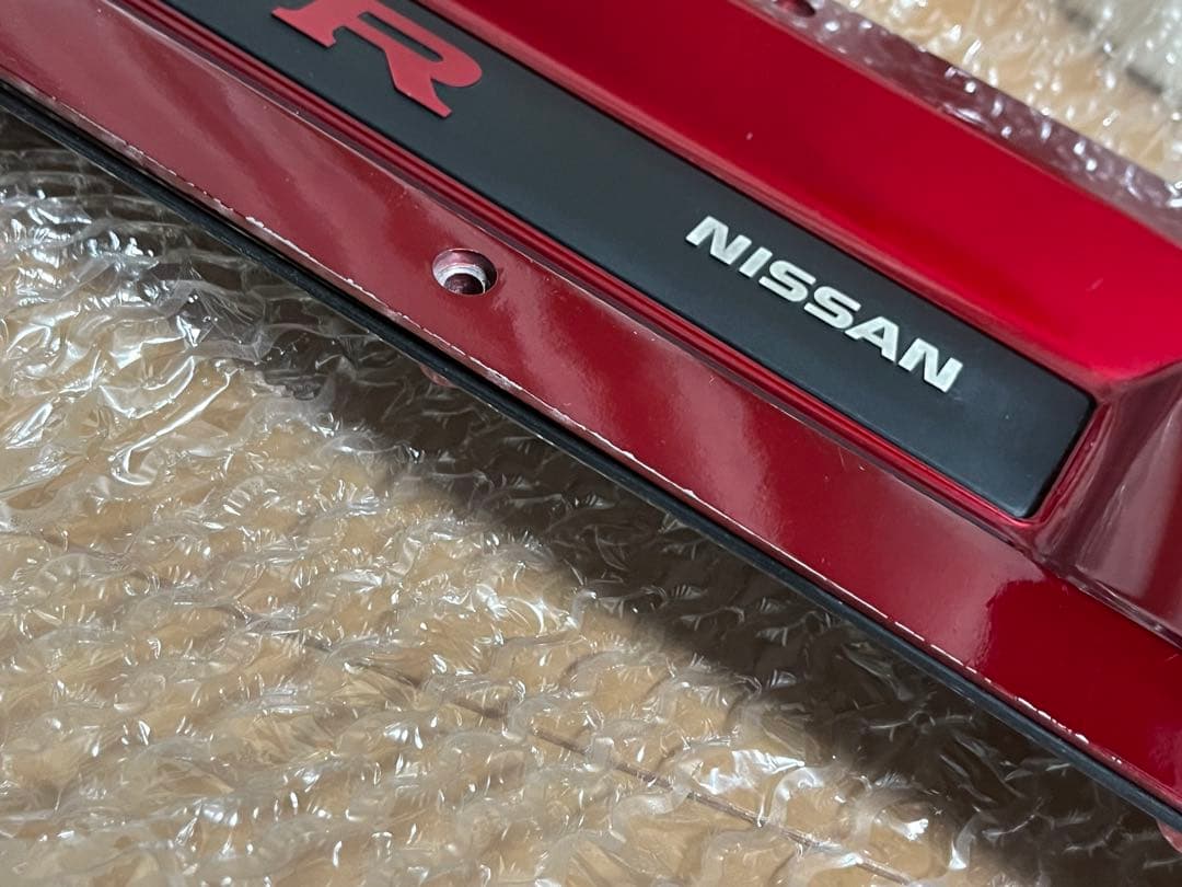 NISSAN SKYLINE GT-R エンジンカバー レッド