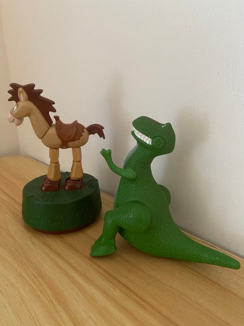 トイ・ストーリー フィギュア、アクションバンク