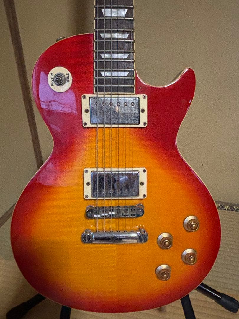 レスポールスタイル エレキギター ケース付き【中古品】