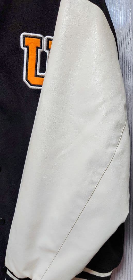 うさぎ スタジャン Ｌサイズ アベイル 中綿アウター ちいかわ【新品未使用】