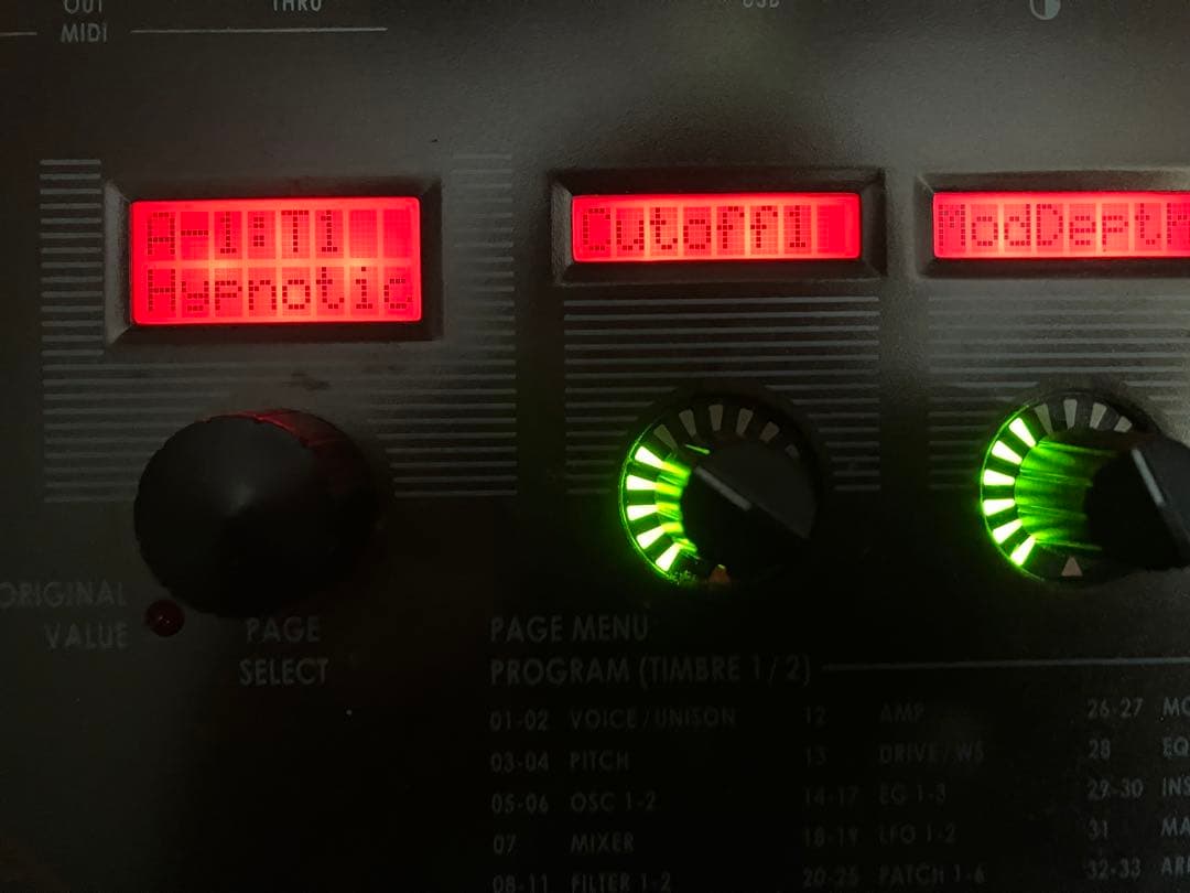 ど*ん様 KORG R3 シンセサイザー ボコーダー 純正ACアダプター・マイク