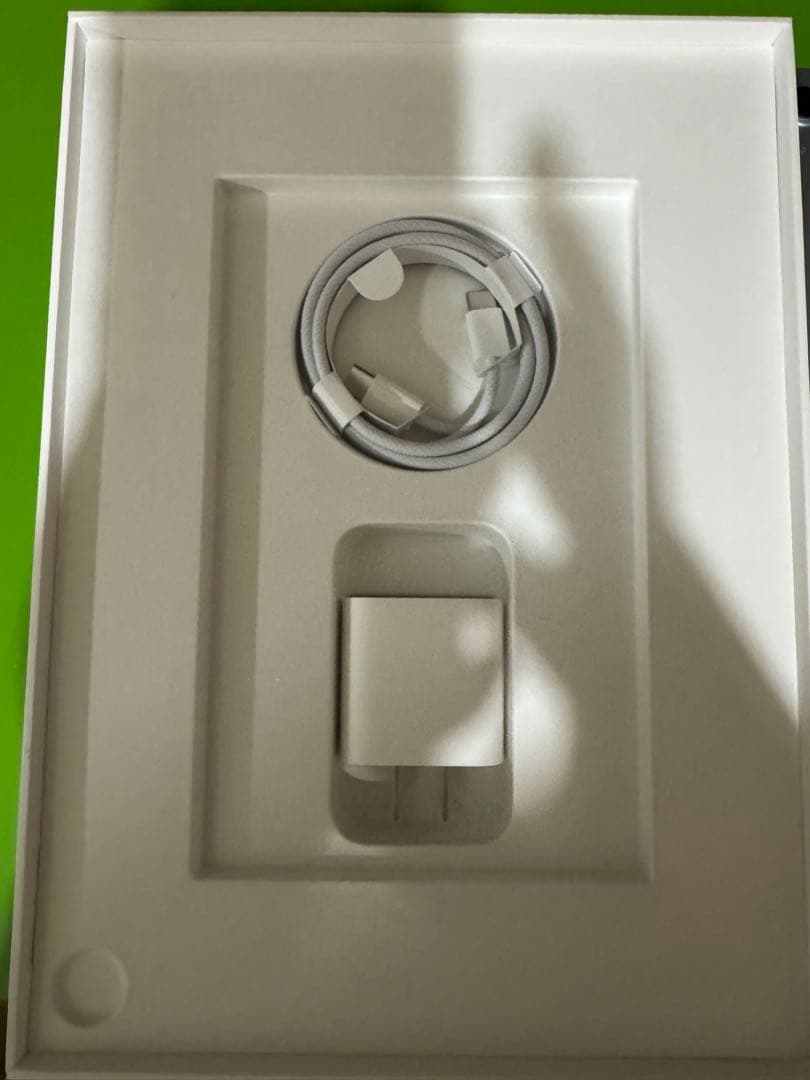 X*様 【最大容量100%】iPadAir11 （M2）Wi-Fiモデル 256