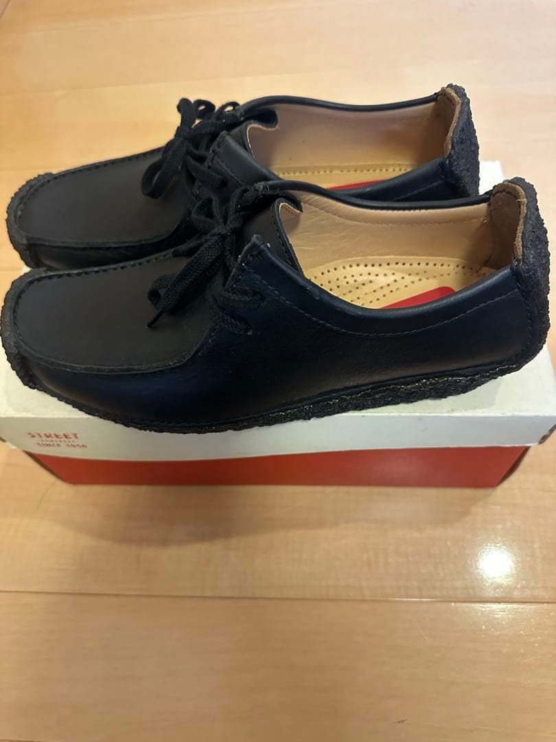 クラークス　ナタリー　ブラックレザー　26cm