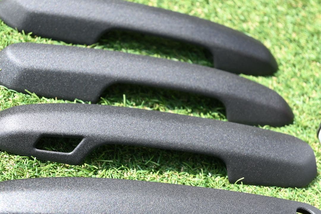 rav4 ドアハンドルカバー　ホールプロテクター　ラプターライナー　新品未使用