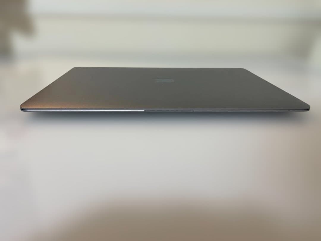 M1 MacBook Air スペースグレー 本体