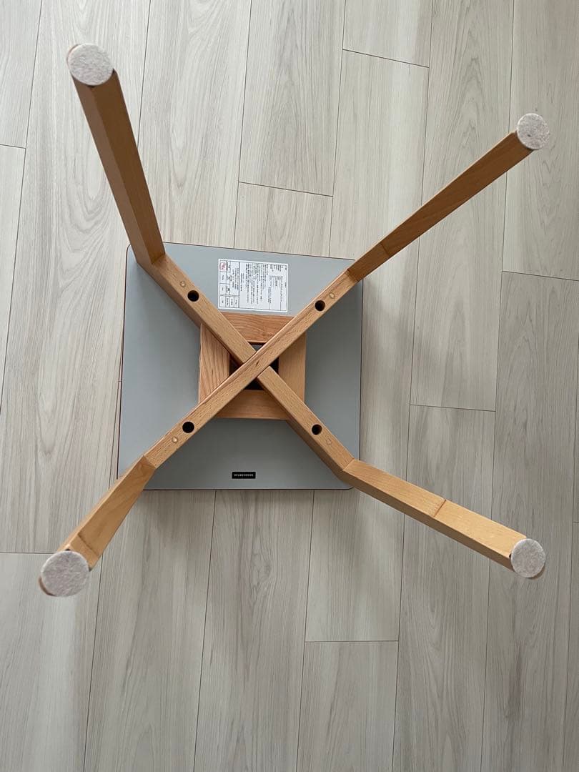 スタッキングスツール　by BEAMS DESIGN