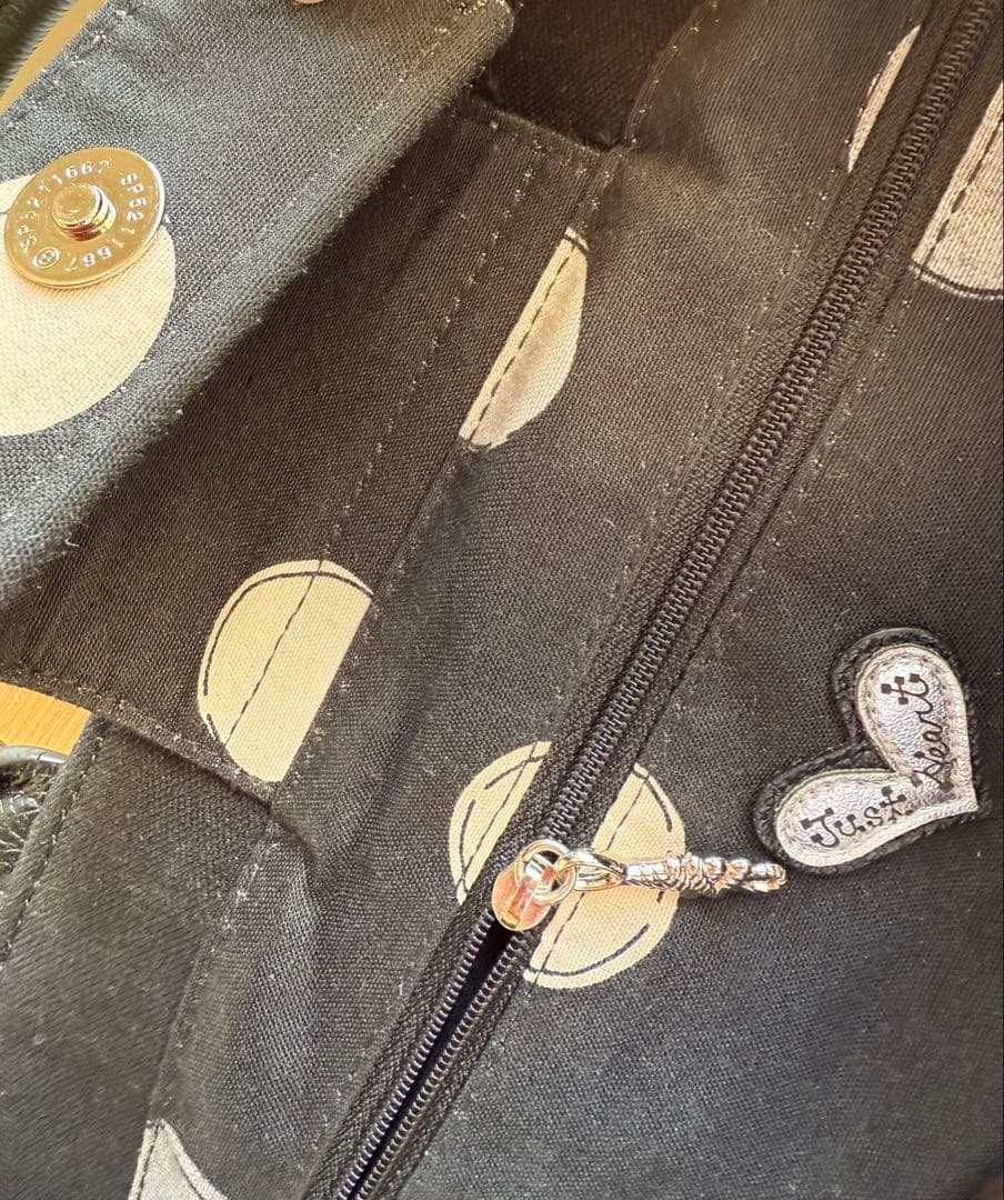 Think Bee！ジュエルビーンズトートバッグ（ブラック）