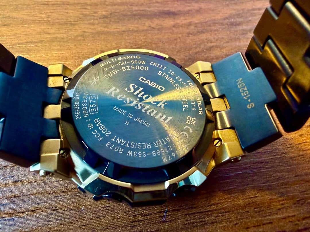 G-SHOCK 黒金限定モデル GMW-BZ5000BD-1JF