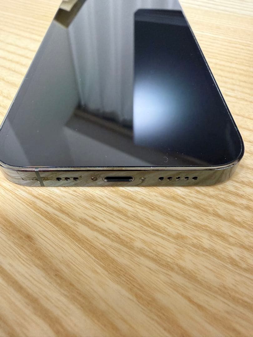 iPhone 13pro 256GB SIMフリー