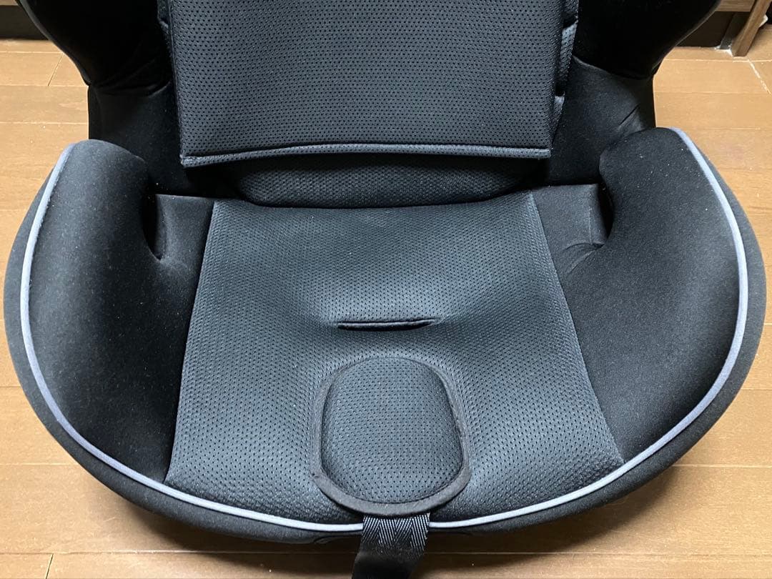 Aprica formfit チャイルド&ジュニアシート ISOFIX