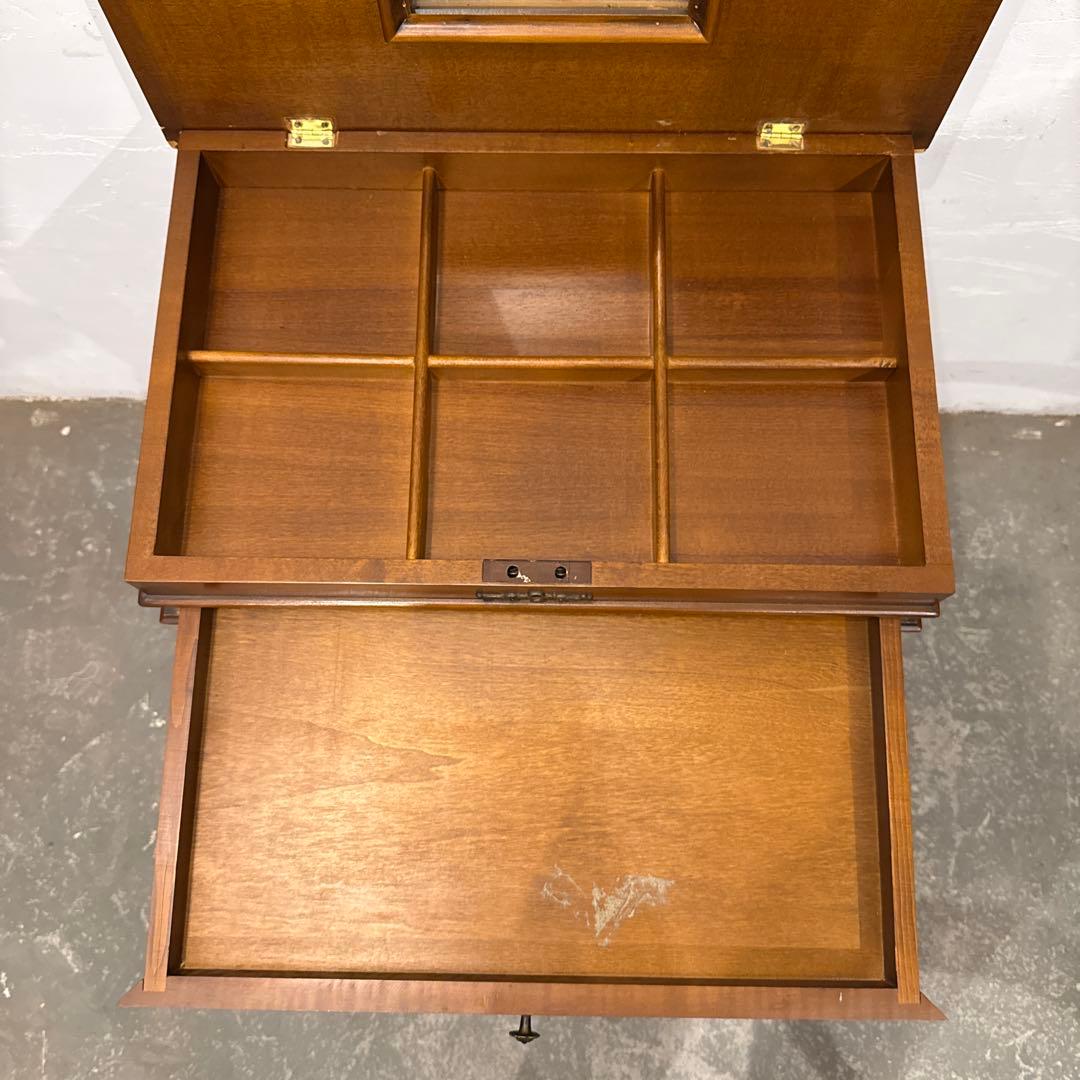 年末年始saleヴィンテージ　ドレッサー　アクセサリー収納　引き出し付き　2