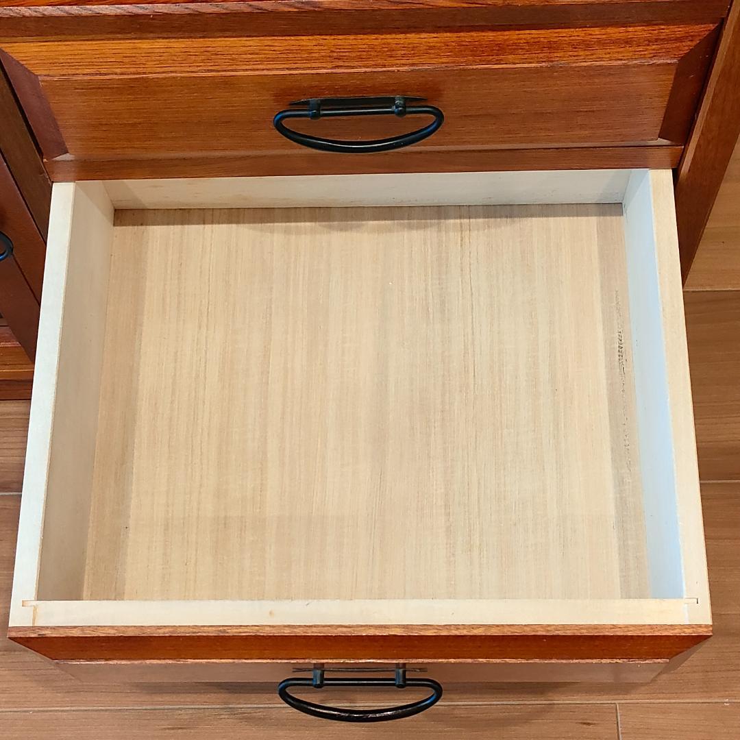 カリモク　和　チェスト　茶箪笥　欅　飾り棚