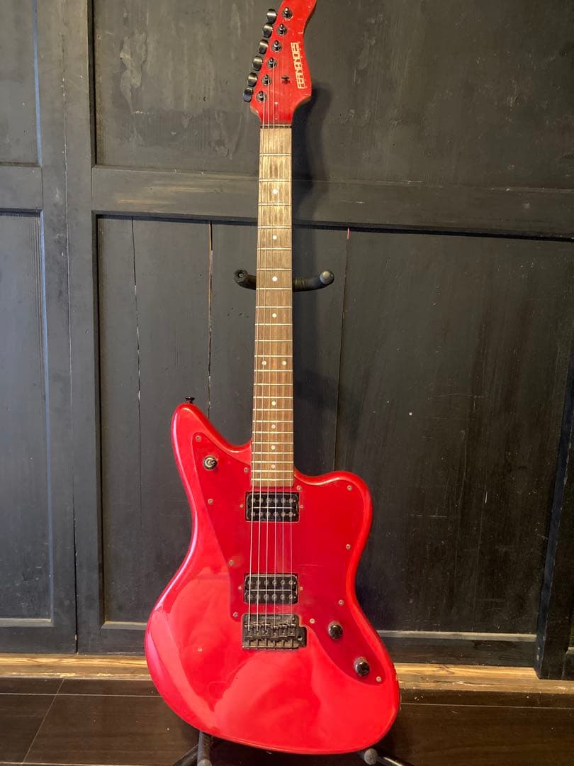 FELNANDES 赤いエレキギター
